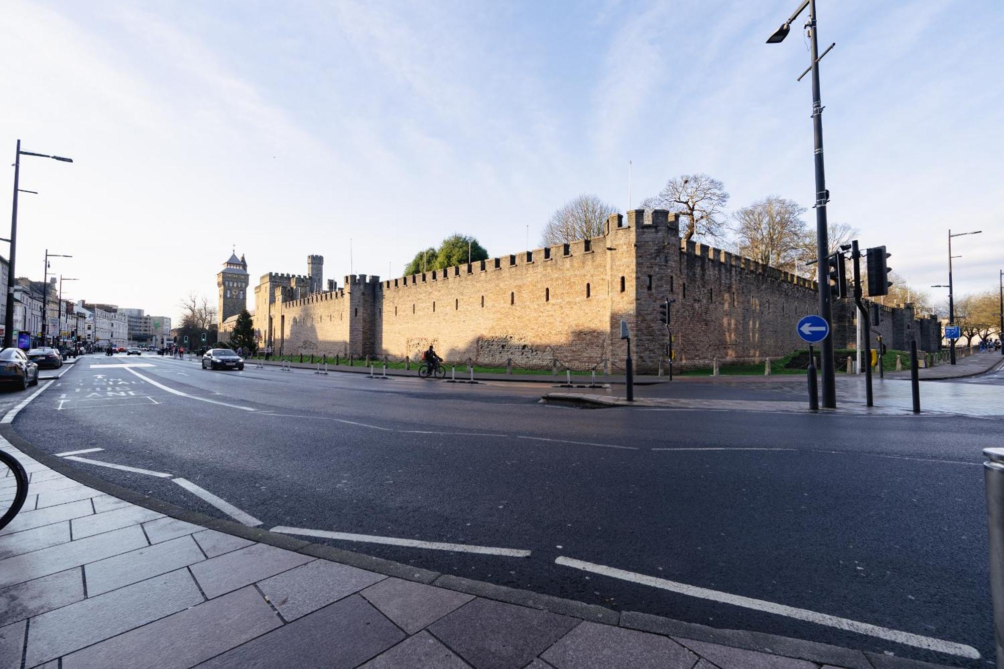 Luxury Apartments In Cardiff City Centre Экстерьер фото